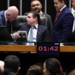 Apresentação do relatório sobre o fim da escala 6×1 é adiada para segunda-feira