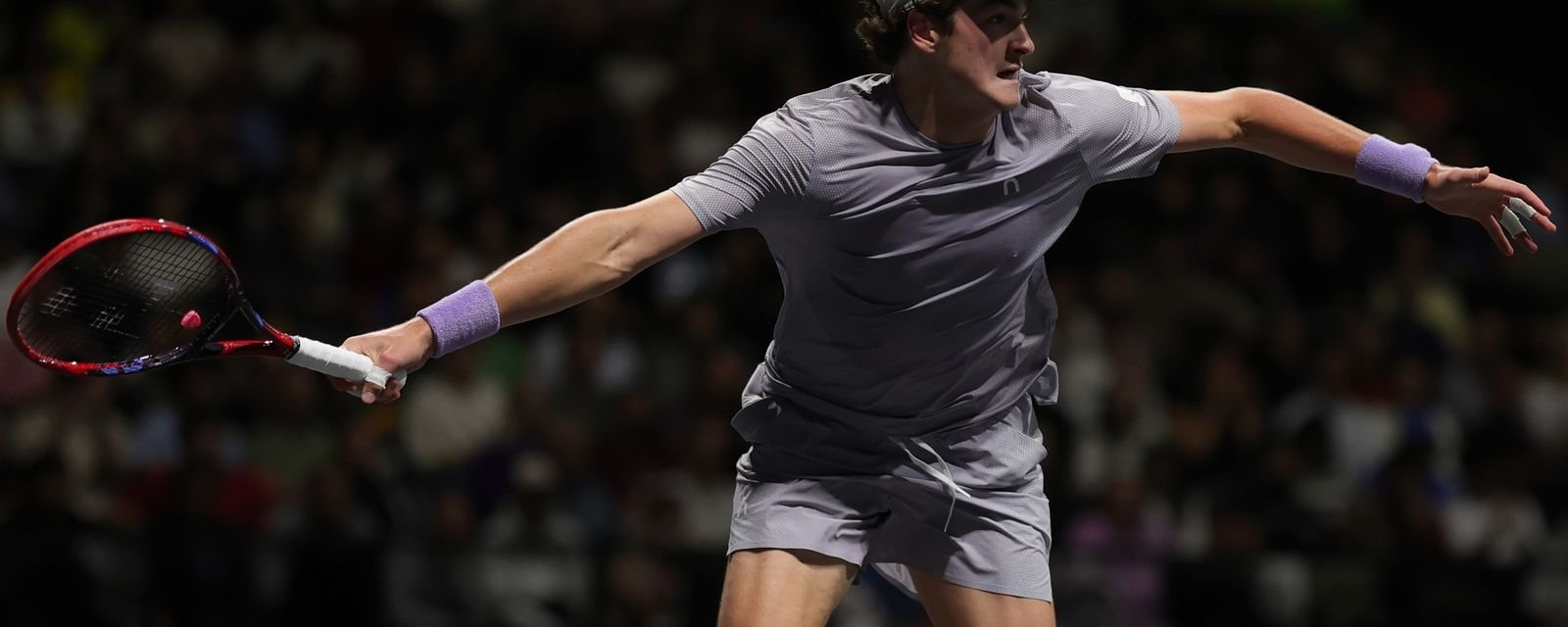 João Fonseca estreia como cabeça de chave em Roland Garros e pode cruzar Djokovic na terceira rodada - Imagem do artigo