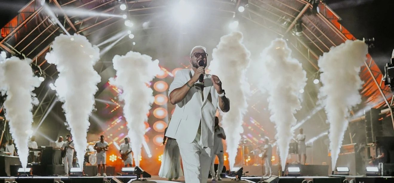 Belo inaugura projeto Vila Sunset com show em Vila Velha - Imagem do artigo