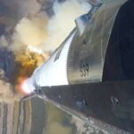 SpaceX lança Starship V3 pela primeira vez, mas perde propulsor no retorno