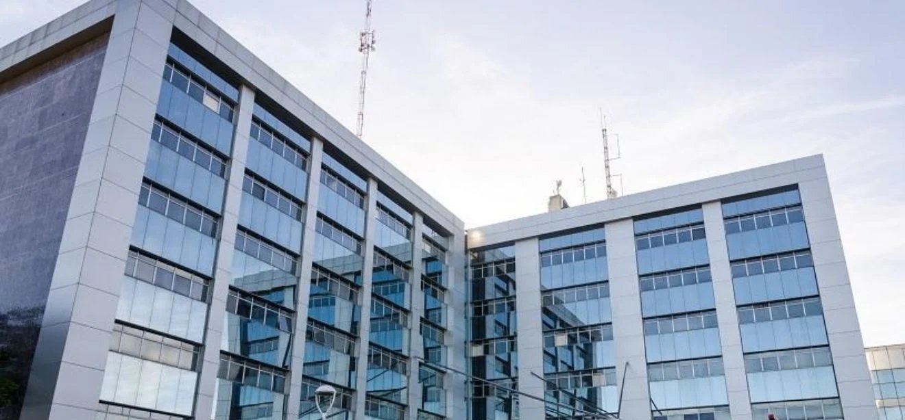 Prefeitura da Serra concede reajuste salarial de 5,5% a servidores municipais - Imagem do artigo