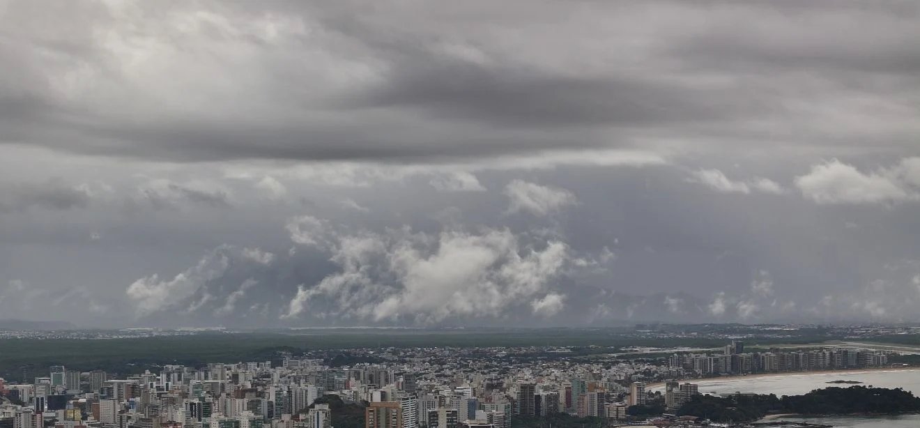 Massa de ar frio derruba temperaturas no Espírito Santo; termômetros ficam abaixo de 10 °C - Imagem do artigo