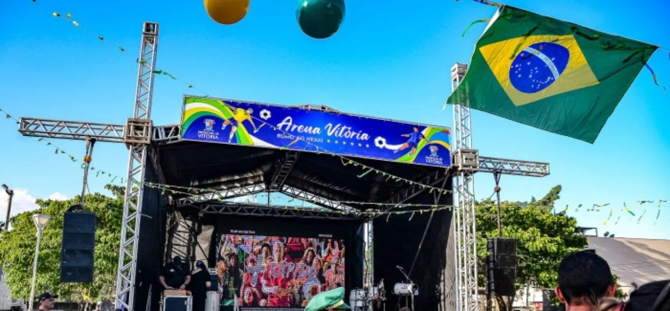 Vitória monta telões em pontos públicos para exibir jogos do Brasil na Copa de 2026 - Imagem do artigo