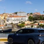 BMW iX3 é fotografado em Lisboa enquanto vendas avançam 171% na Europa