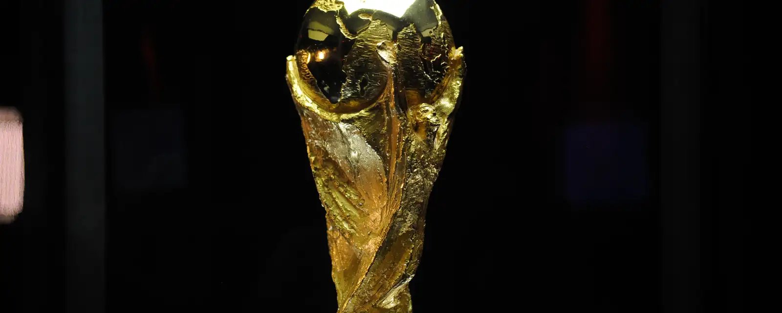 Disputa entre FIFA e COI sobre atletas profissionais deu origem à Copa do Mundo - Imagem do artigo