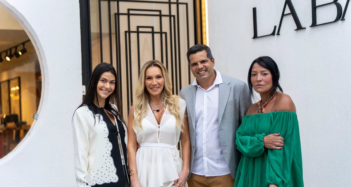 Tarde de moda inspira coleção Verano e reúne nomes da sociedade capixaba - Imagem do artigo