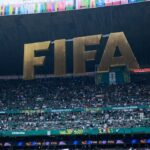 Fenaj relata casos de constrangimento e discriminação contra jornalistas na Copa de 2026 nos EUA
