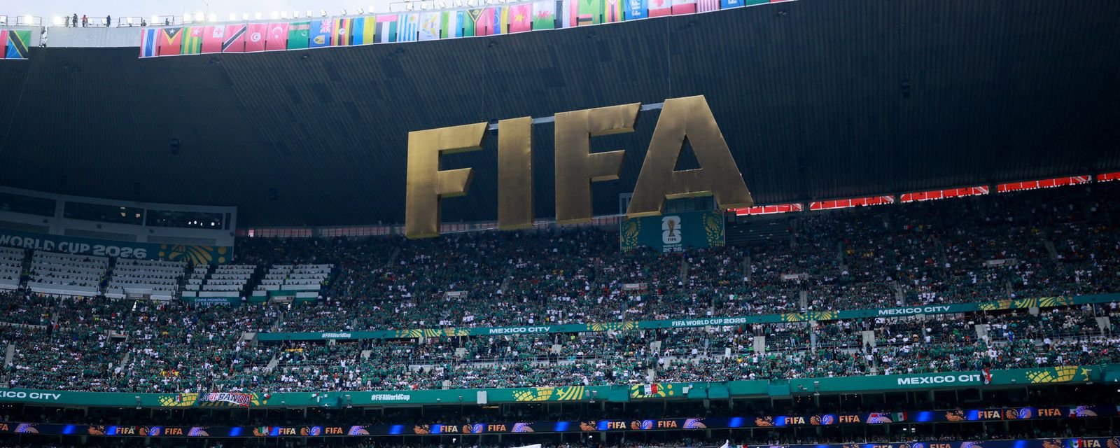 Fenaj relata casos de constrangimento e discriminação contra jornalistas na Copa de 2026 nos EUA - Imagem do artigo
