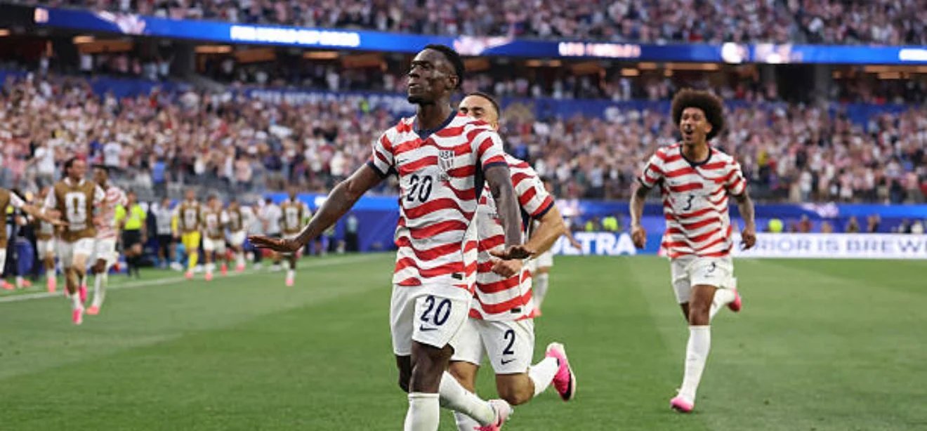 Estados Unidos atropelam Paraguai por 4 a 1 e largam na frente no Grupo D da Copa 2026 - Imagem do artigo