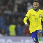 Neymar começa no banco na estreia do Brasil contra Marrocos pela Copa