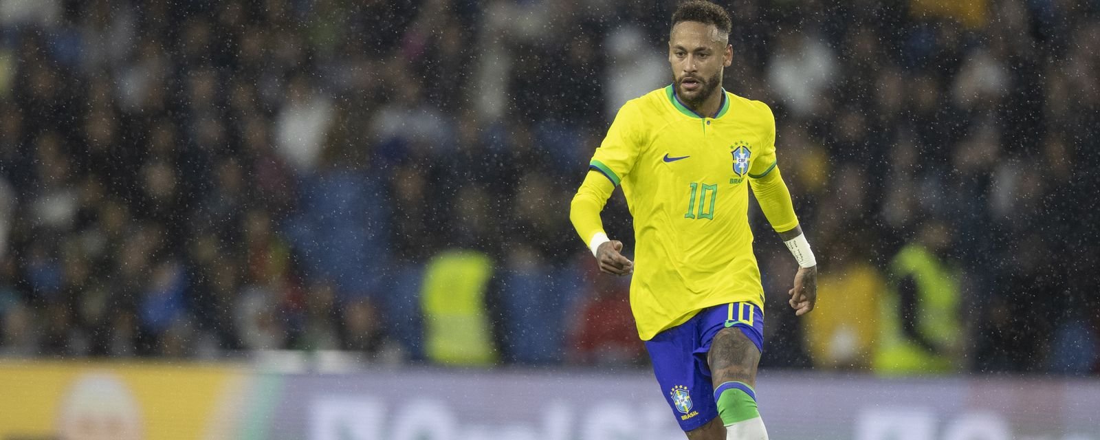 Neymar começa no banco na estreia do Brasil contra Marrocos pela Copa - Imagem do artigo
