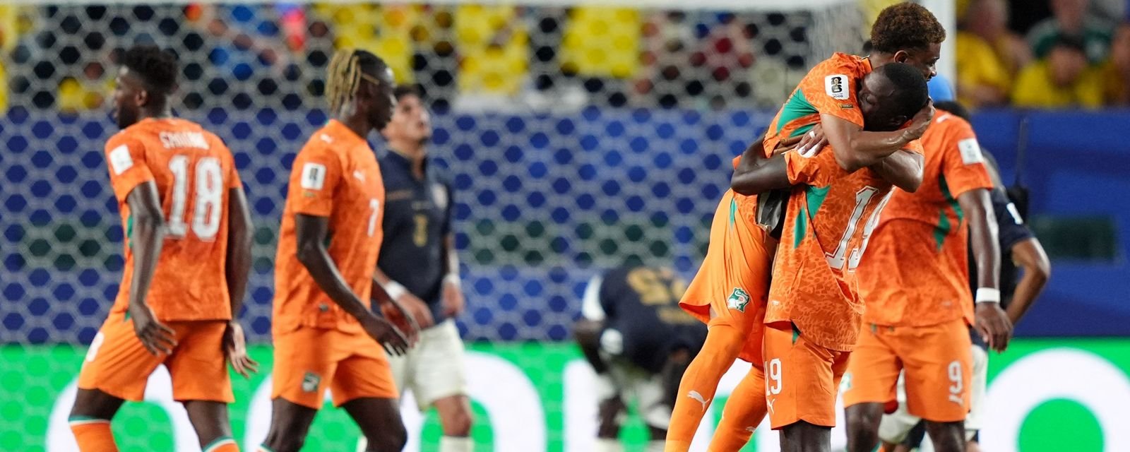 Costa do Marfim marca no fim e supera Equador na estreia do Grupo E - Imagem do artigo