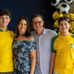 Aniversário de Bruno de Pinho tem clima de Copa e reúne convidados na Ilha do Frade Aniversário de Bruno de Pinho tem clima de Copa e reúne convidados na Ilha do Frade