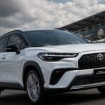 Toyota lança Corolla Cross 2027 com opção GR-Sport e novos recursos de segurança