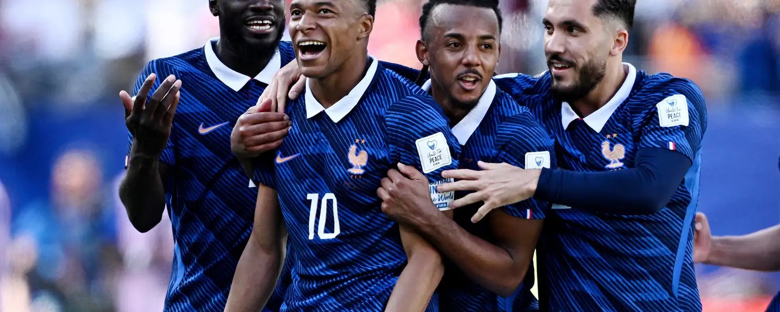 França supera Senegal por 3 a 1 na abertura do Grupo I da Copa do Mundo - Imagem do artigo