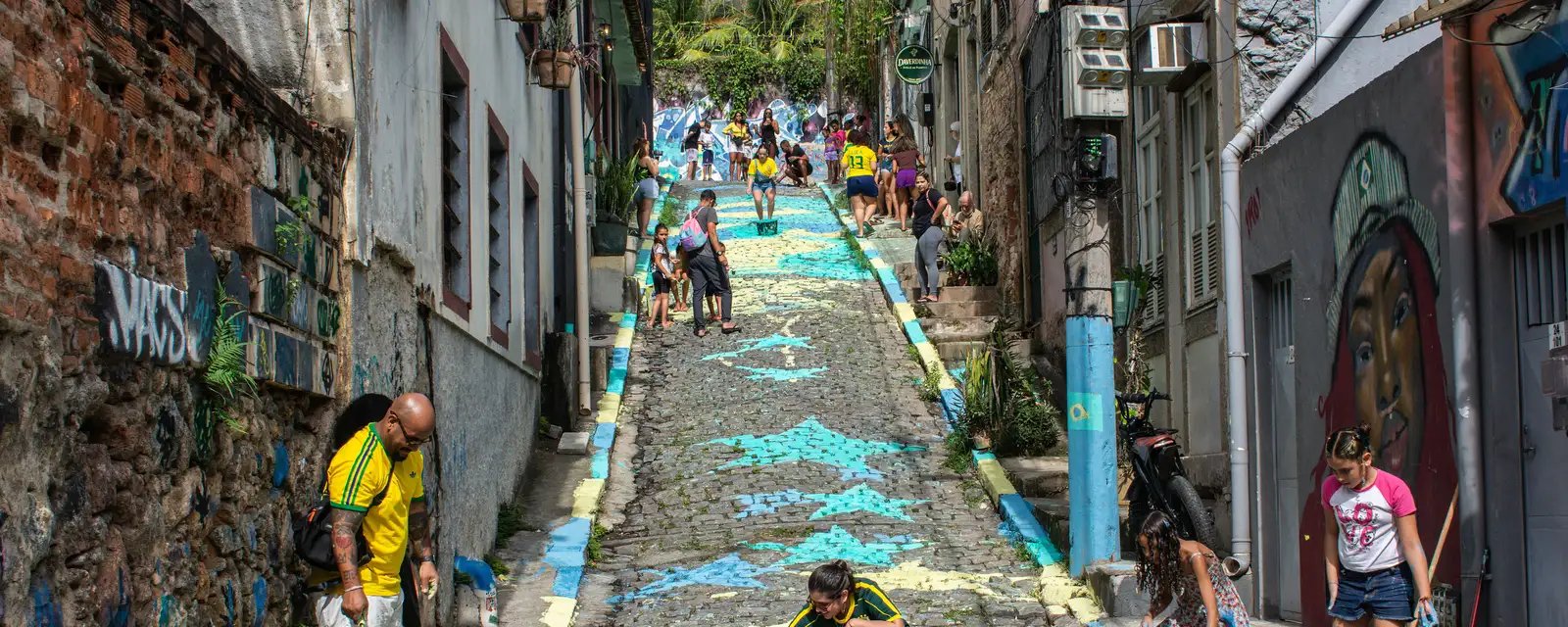 Tradição da Copa volta a colorir ruas em várias regiões do país - Imagem do artigo