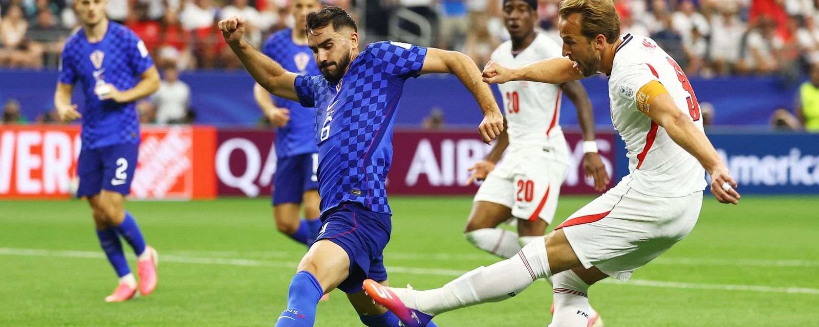 Copa do Mundo 2026: Inglaterra estreia com goleada e Portugal empata na abertura dos grupos K e L - Imagem do artigo