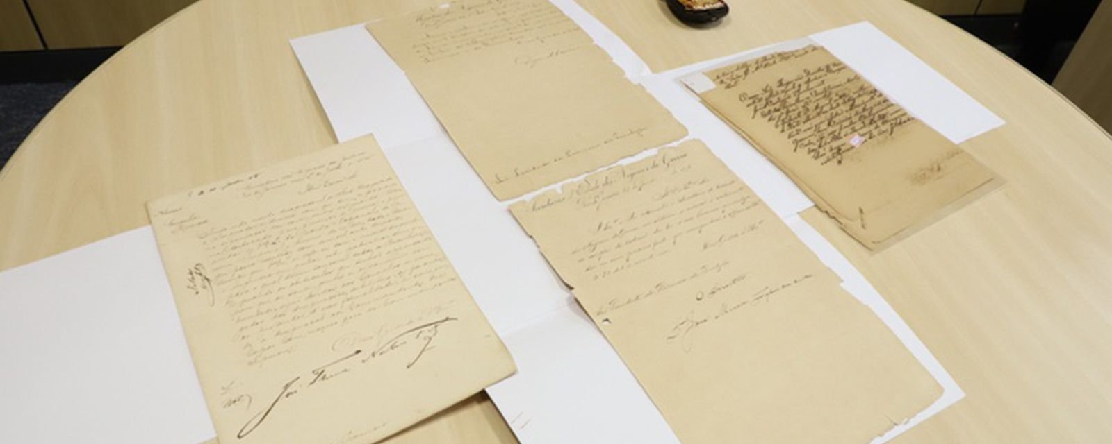 Polícia Federal recupera documentos imperiais e os entrega ao Arquivo Nacional - Imagem do artigo
