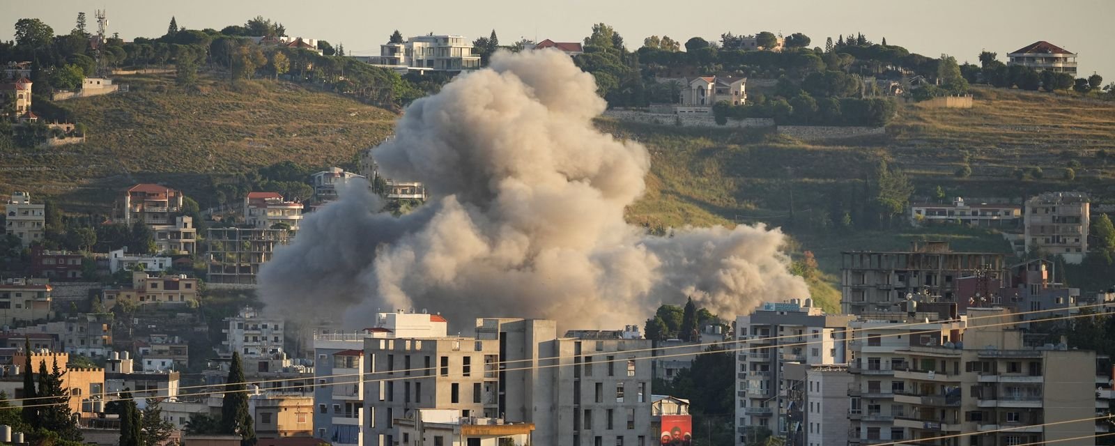 Israel retoma ataques aéreos no Líbano após acordo de paz firmado entre EUA e Irã - Imagem do artigo
