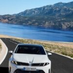 BMW apresenta dados completos do novo i3; sedã elétrico tem 906 km de autonomia
