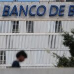 BRB e PicPay são investigados por descontos indevidos em salários no DF