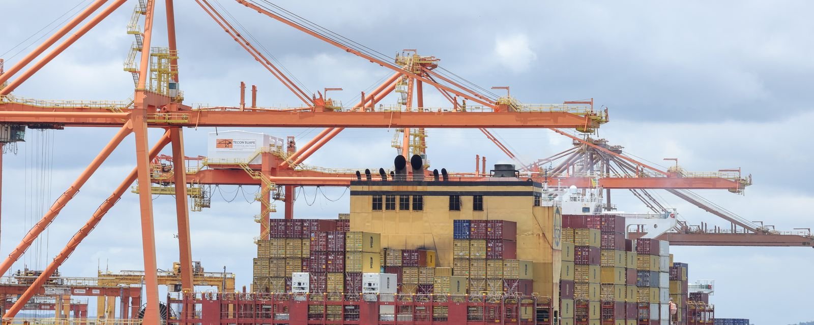 Nova linha amplia crédito para pequenas e médias exportadoras - Imagem do artigo
