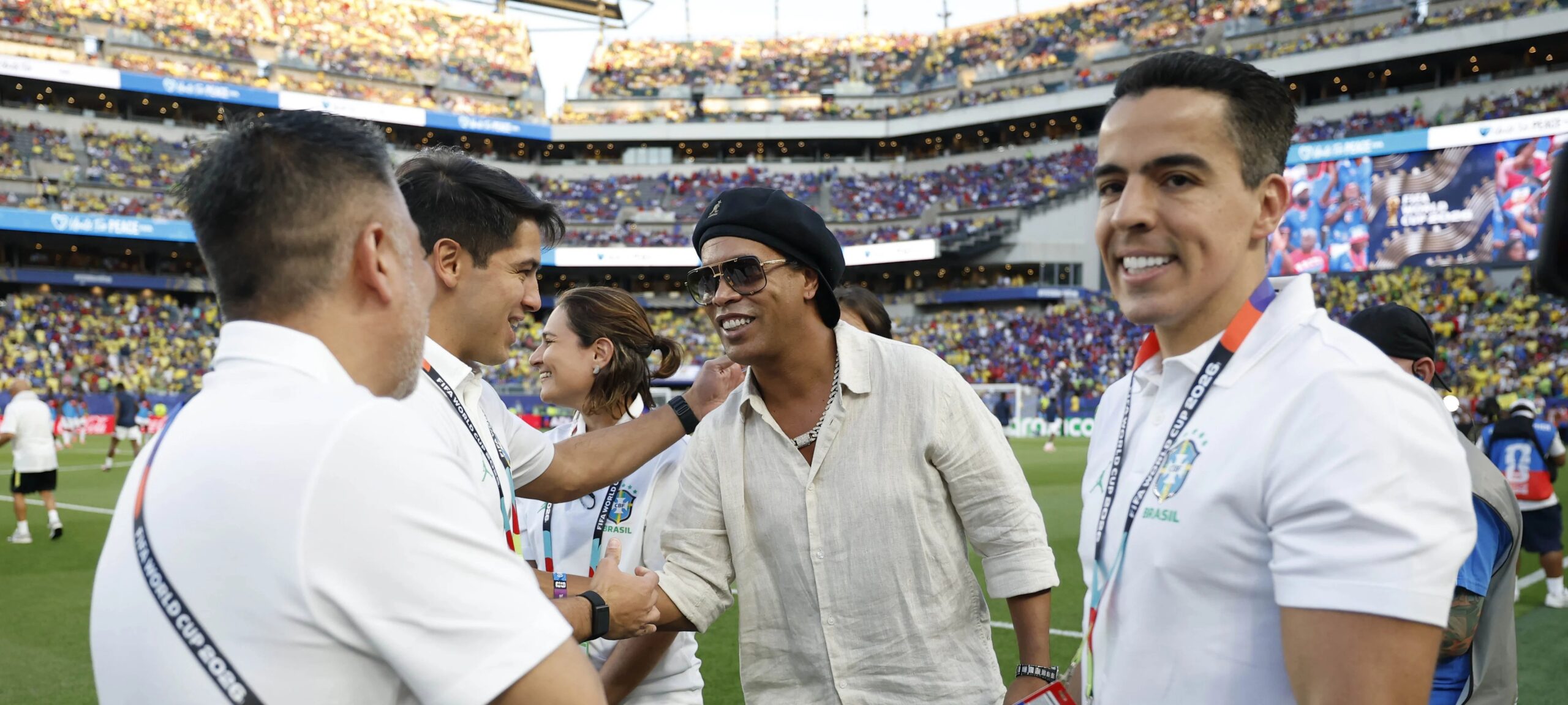 Ronaldinho Gaúcho acerta com Ravenna e volta aos gramados aos 46 anos - Imagem do artigo