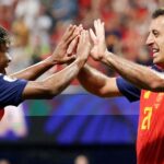 Espanha reage na Copa e aplica 4 a 0 na Arábia Saudita Espanha reage na Copa e aplica 4 a 0 na Arábia Saudita