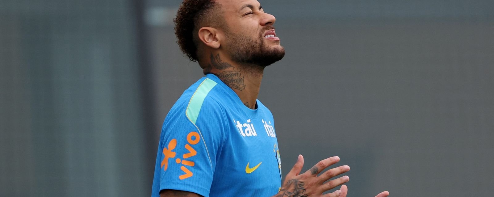 Neymar participa de segundo treino seguido sem limitações e fica mais perto de estrear na Copa - Imagem do artigo