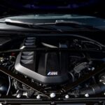 BMW M2 CS 2026 chega com 523 cv, menos peso e acertos de pista