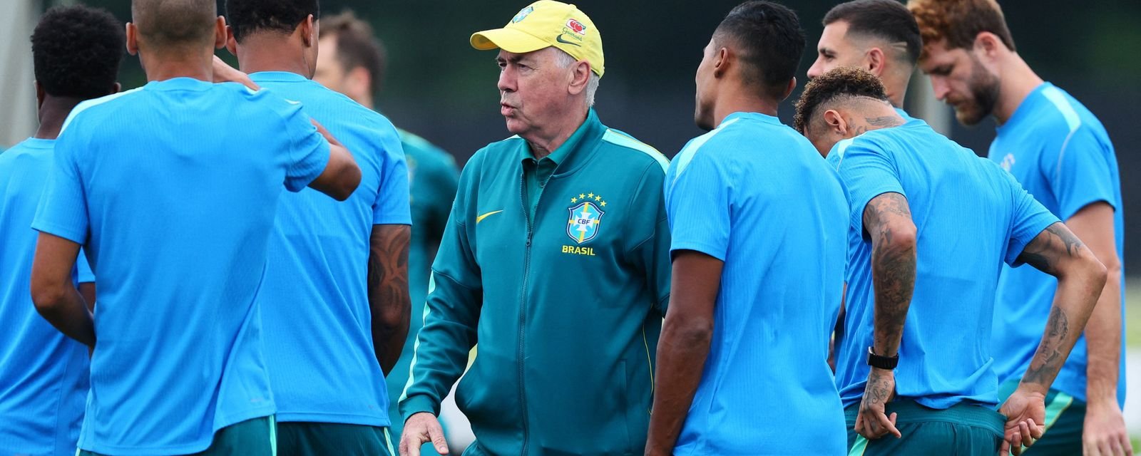 Seleção brasileira enfrenta atraso de 2h30 em voo para Miami antes de duelo com Escócia - Imagem do artigo