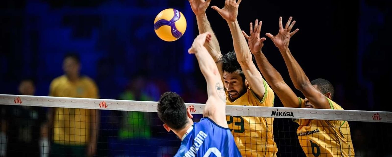 Seleção masculina perde para a Itália e amarga segundo tropeço seguido na Liga das Nações - Imagem do artigo