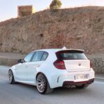 Proprietário transforma BMW 116i em inédito 1M hatchback de 300 cv