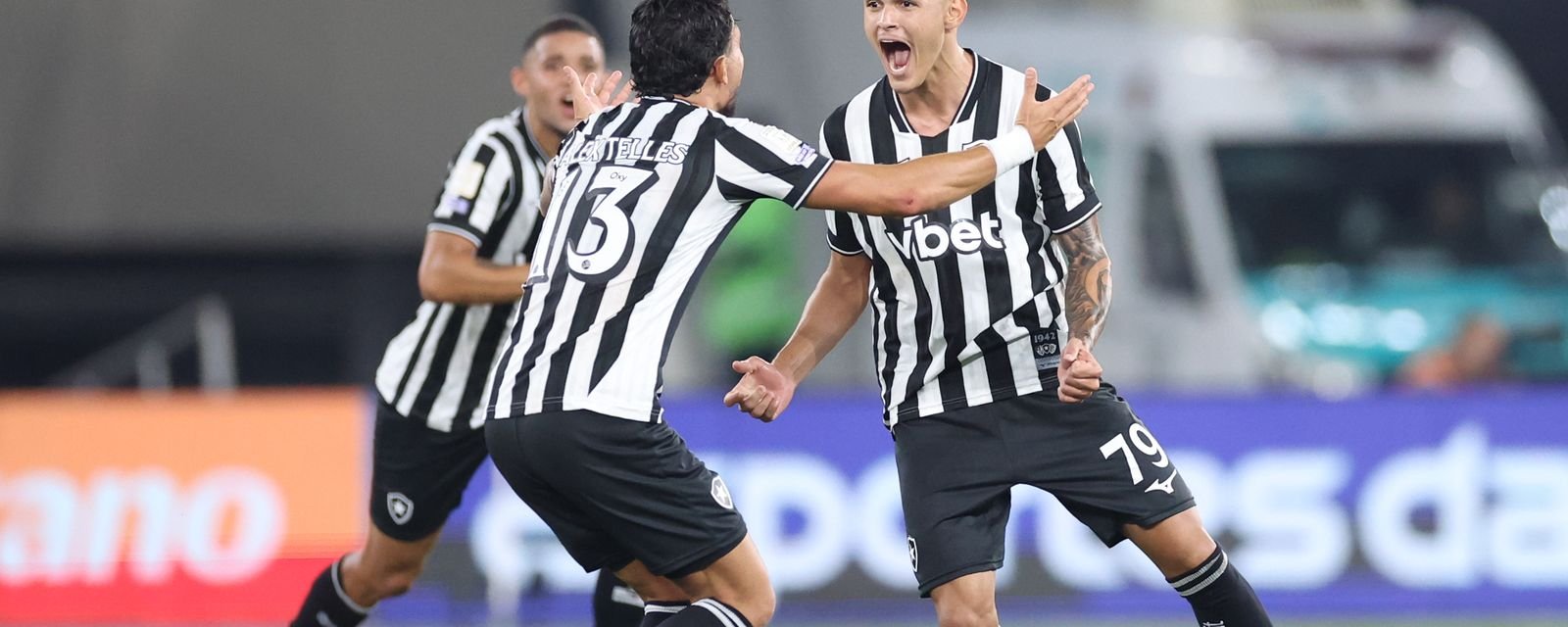 Botafogo derrota Santos com gol nos acréscimos na retomada do Brasileirão - Imagem do artigo