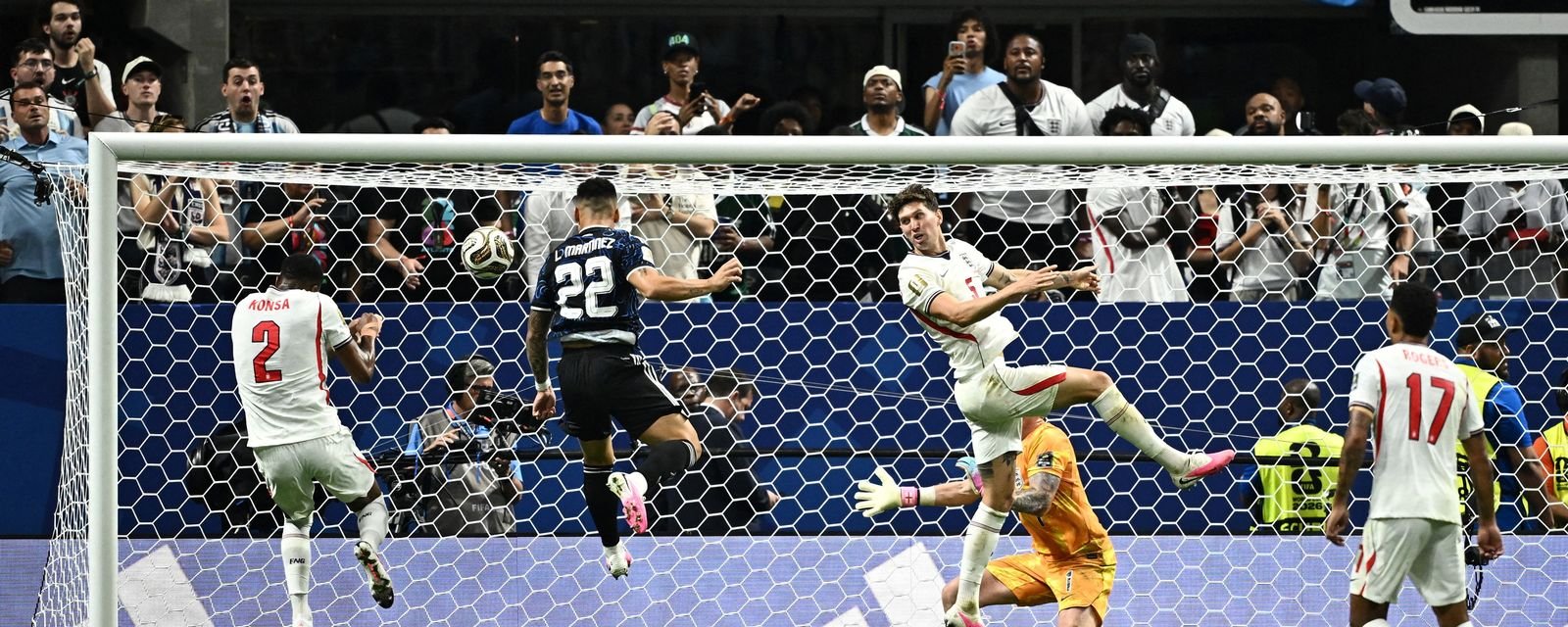 Argentina vira sobre a Inglaterra nos acréscimos e garante vaga na final da Copa de 2026 - Imagem do artigo