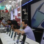 Falta de chips de memória causada por IA eleva preços e reduz vendas de smartphones na Índia