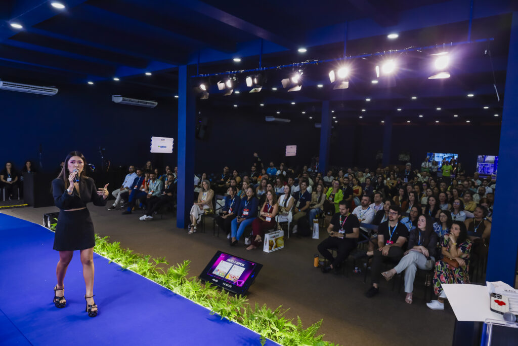 Acaps Trade Show confirma geopolítica e impactos nos negócios