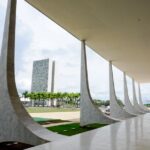 Comissão sobre a Extinção da ‘Taxa das Blusinhas’ é Postergada pelo Congresso